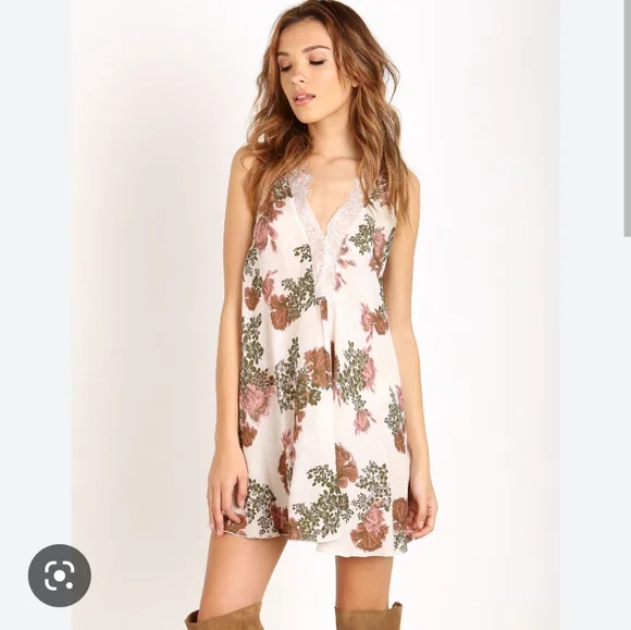 Free People Intimately Floral Slip Dress NWT Intimately Free People  "Marsha" Printed Slip Dress-Size Medium